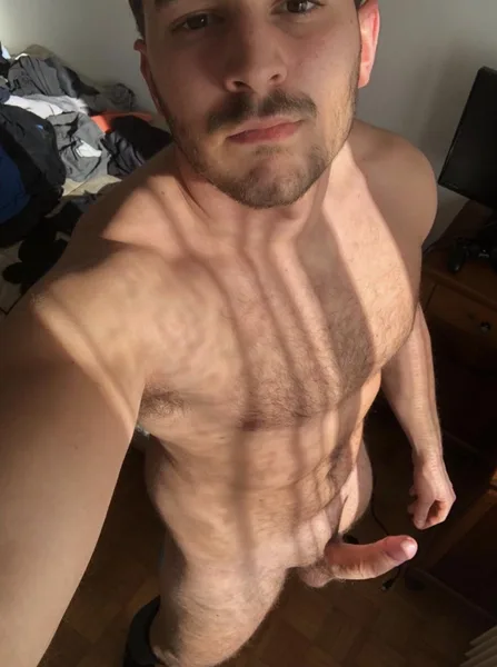 Any lovers of italian cock?!