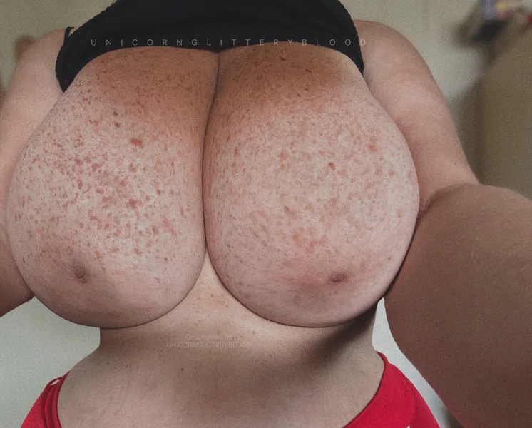 [OC] i got told i have weird tits.. is it true??