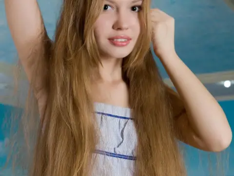 Genç Kızlar (18+)